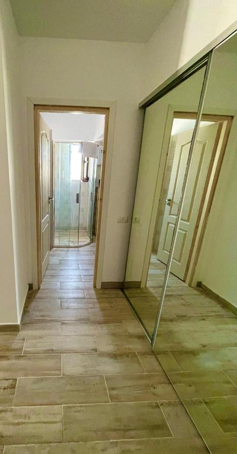 Rohan Studio One Aparthotel Năvodari Esterno foto