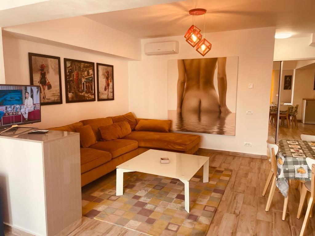 Rohan Studio One Aparthotel Năvodari Esterno foto