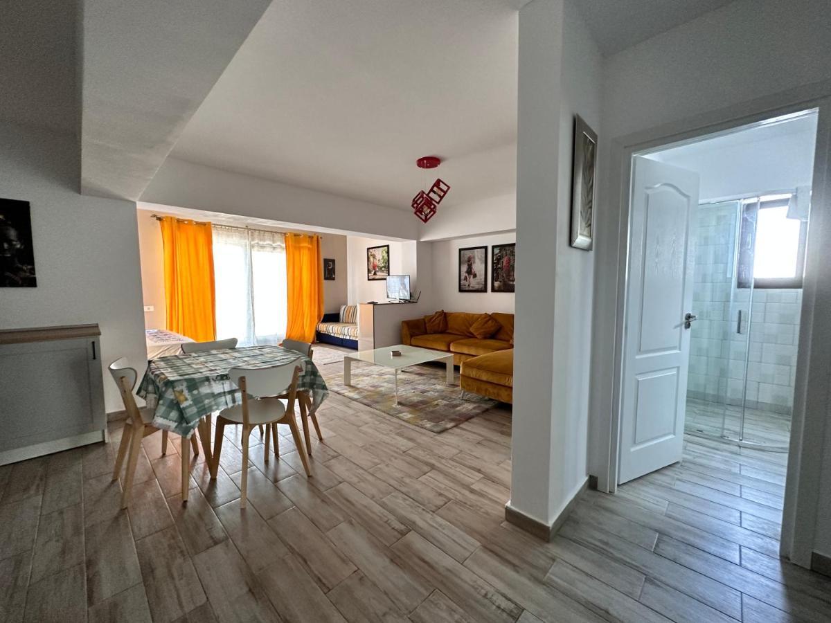 Rohan Studio One Aparthotel Năvodari Esterno foto