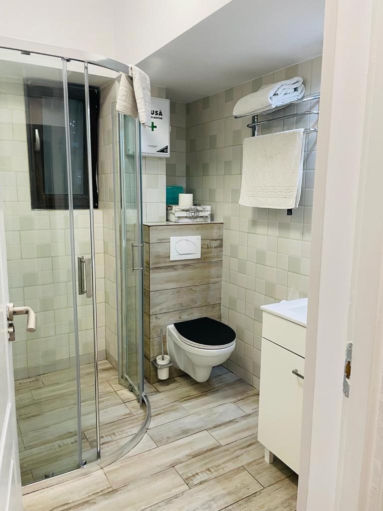 Rohan Studio One Aparthotel Năvodari Esterno foto